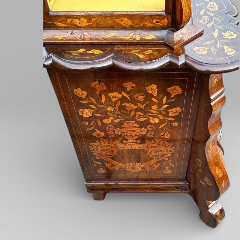 Edwards & Roberts Dutch Marquetry Display Cabinet On Chest - Image 11